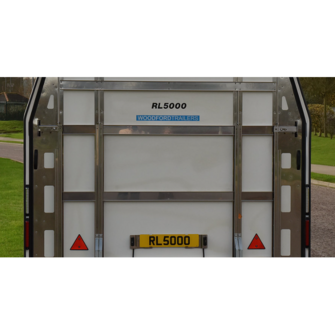 Woodford RL 5000 - Lukket trailer - 2.600 kg - Smal model - 2 aksler